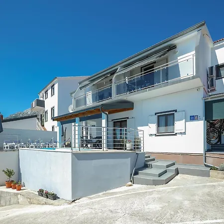 Luxury With Heated Pool In