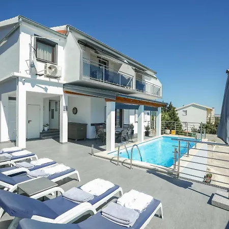 Luxury Apartment In Starigrad * Starigrad Paklenica