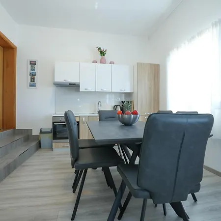 Luxury Apartment In Starigrad Starigrad Paklenica