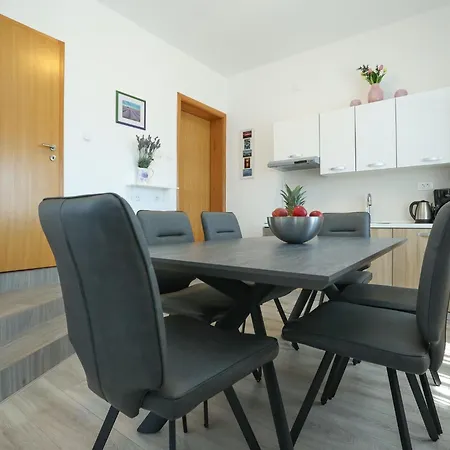 Luxury Apartment In Starigrad * Starigrad Paklenica