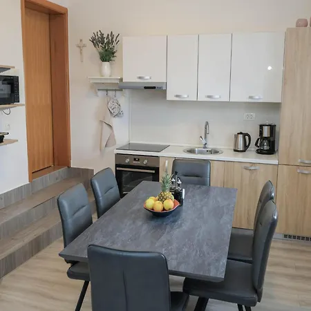 Apartment Luxury Apartment With Heated Pool In Starigrad Starigrad Paklenica