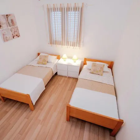 Luxury Apartment In Starigrad * Starigrad Paklenica